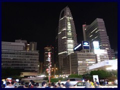 Nishi-Shinjuku by night 01